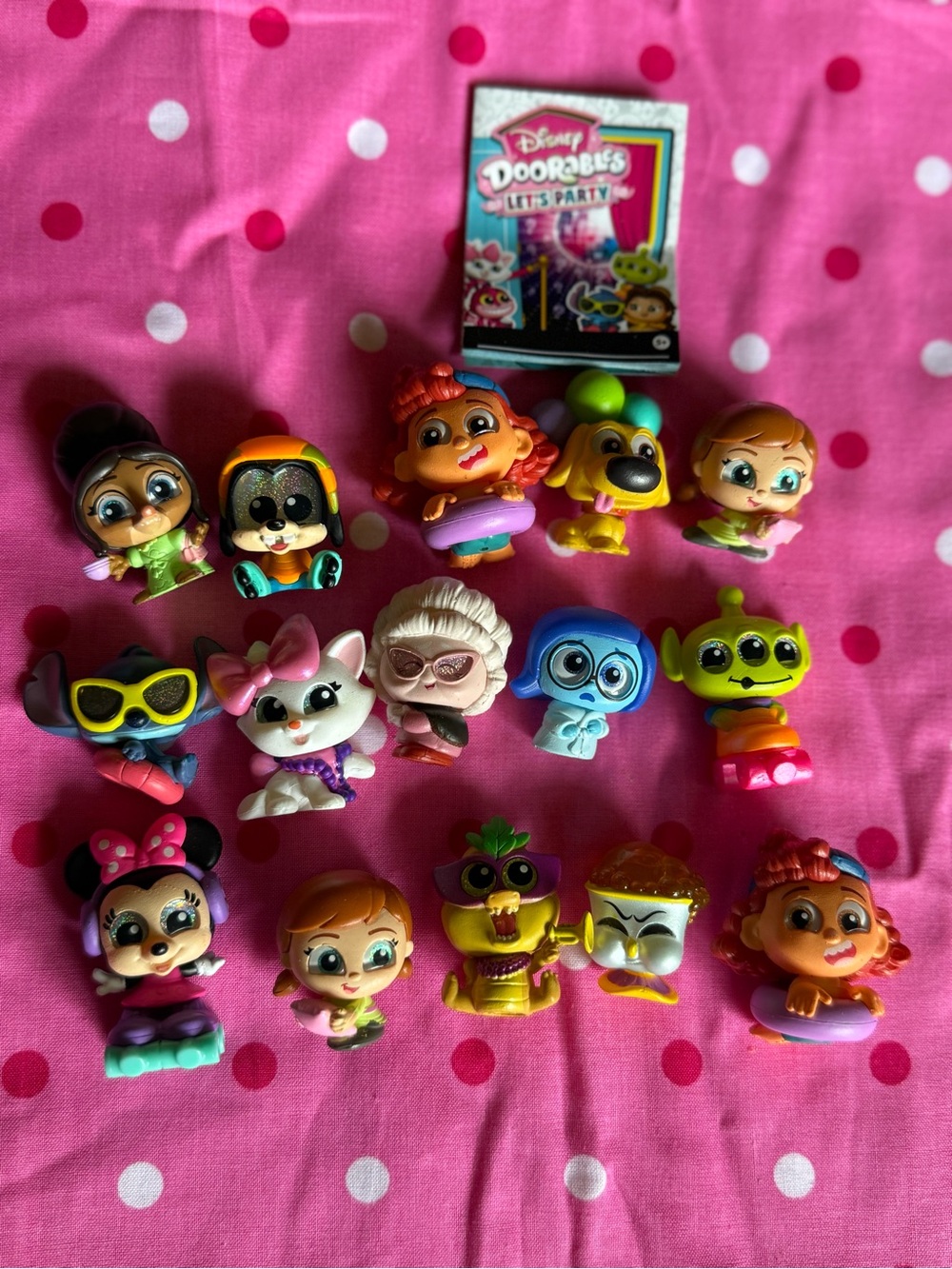 Disney Doorables Lets Party Series 14 Lot